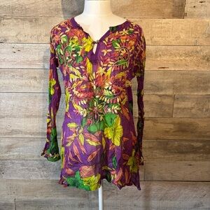 Raj women's 100% cotton embroidered floral tunic in size small